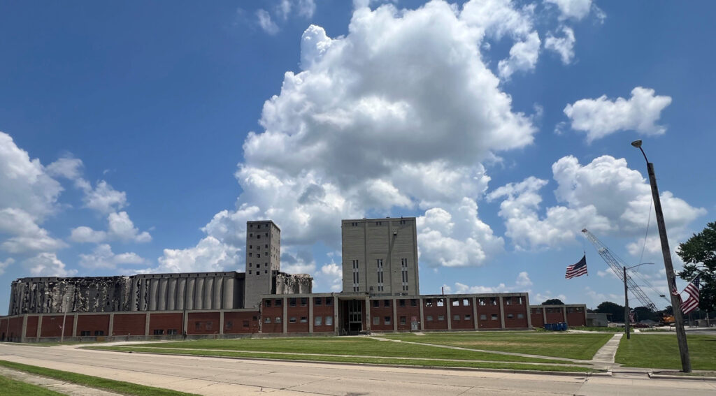 Pillsbury Plant Springfield IL - flags on the 4th of July 2026